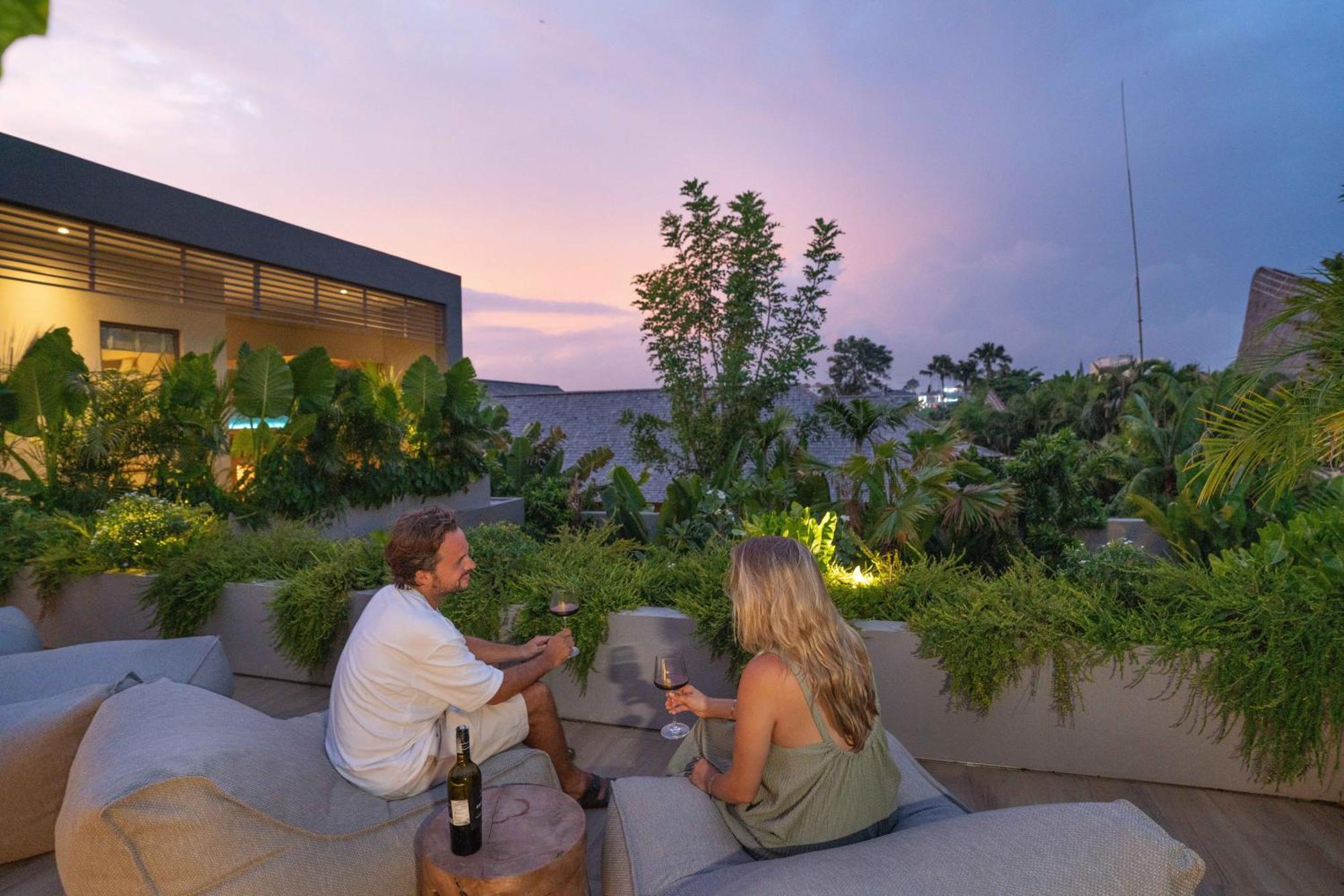 Sin Nombre Bali - Sauna, Ice Bath & Roof Terrace Чангу Екстер'єр фото